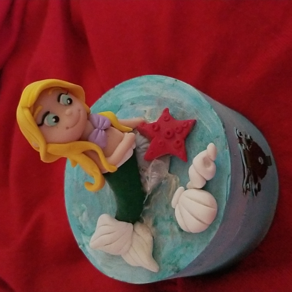 Trinket box